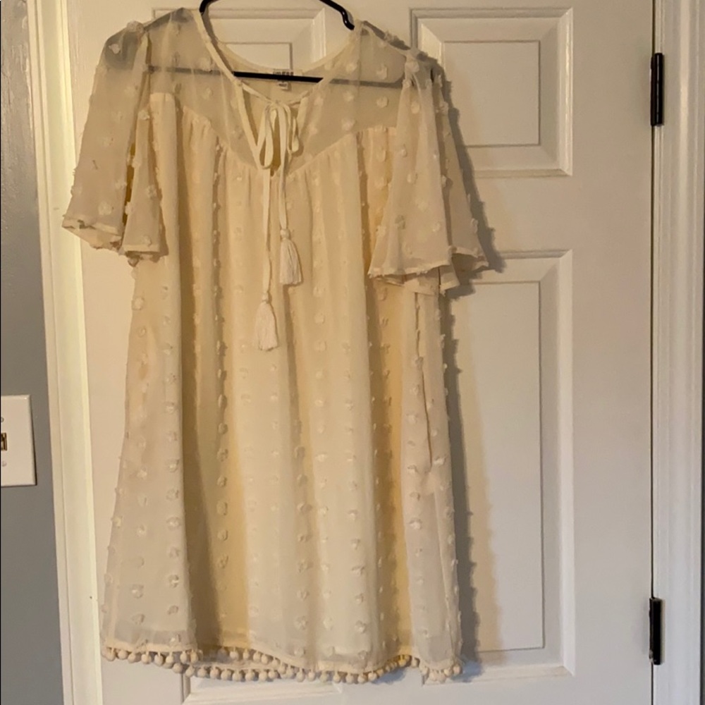 Waffles cream dress with pockets